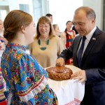 Депутат Госдумы Александр Фокин поздравил преподавателей с Днем учителя