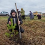 В Яйском районе ветераны комсомола посадили деревья в честь 100-летнего юбилея
